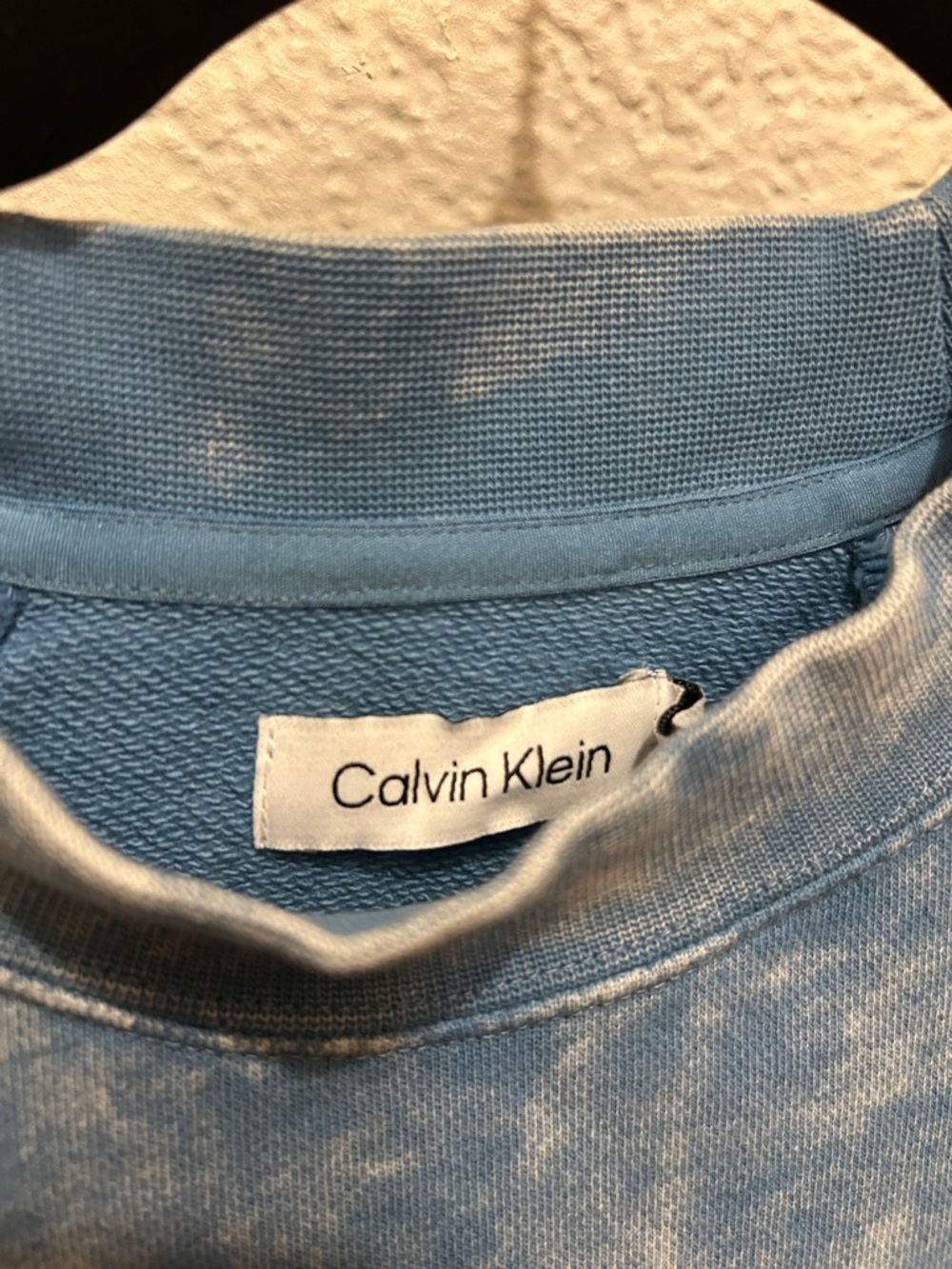 Calvin Klein Light Blue Washed Cropped Crewneck Sweatshirt - Picture 2 of 4
